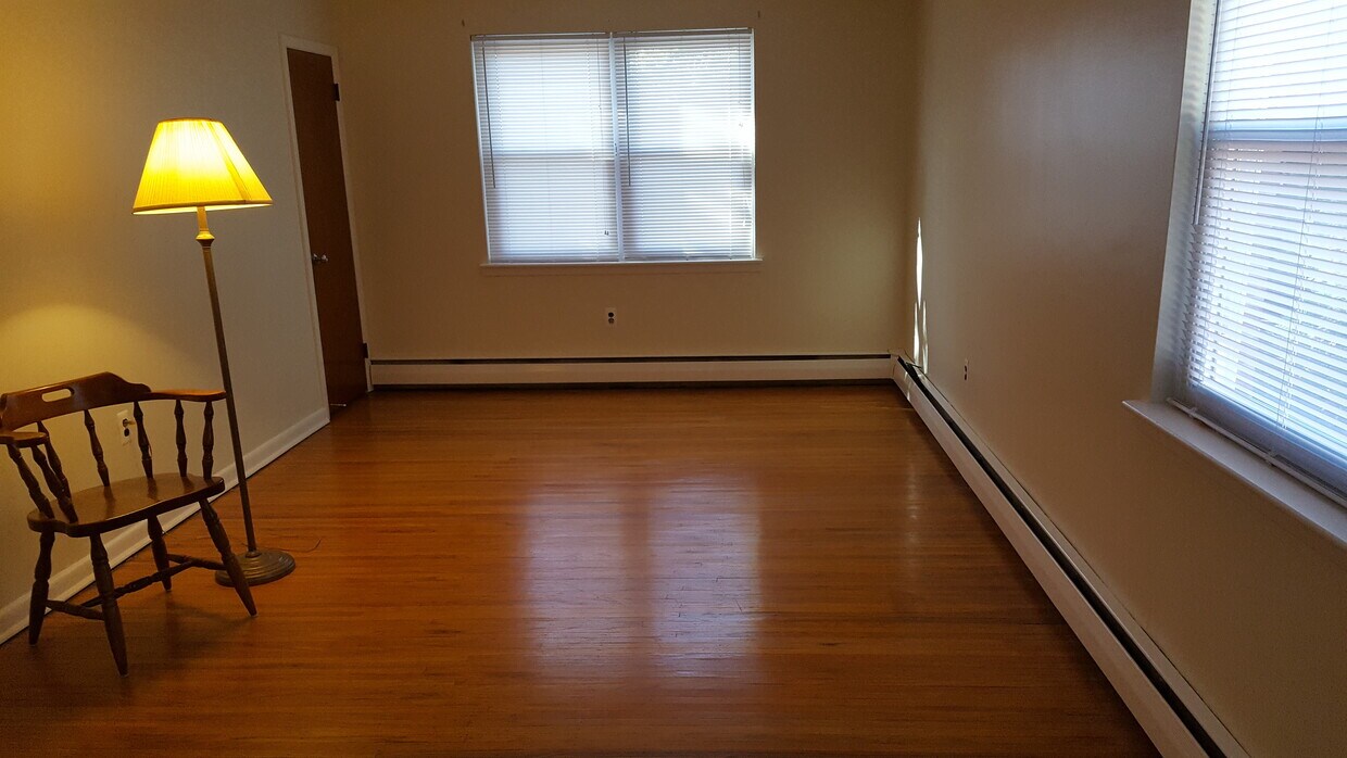 205 Robbins St Unit 2, Philadelphia, PA 19111 Apartments 205 Robbins