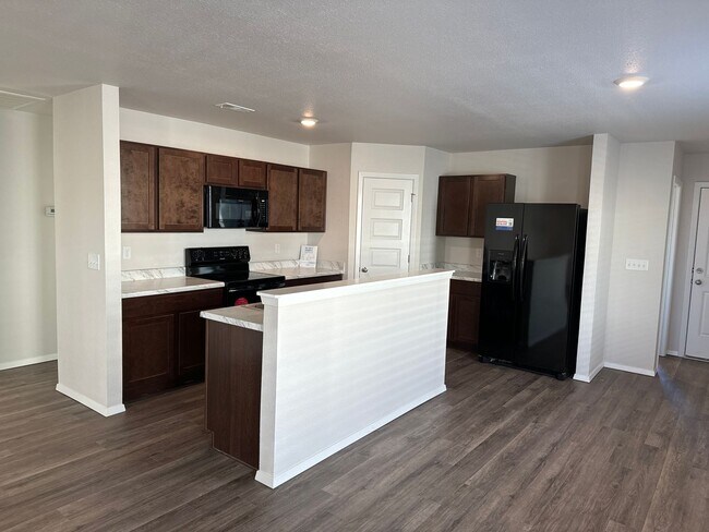 Foto del edificio - *Pre-leasing* Three Bedroom | Two Bath Home in Barberry Court