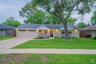 Building Photo - 5810 Effingham Dr