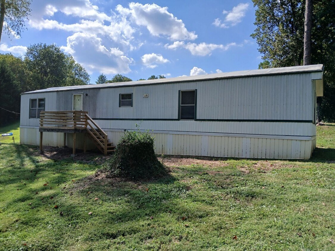 Foto principal - Trailer Park Lot Available
