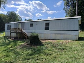 Building Photo - 133 Milligan Ave