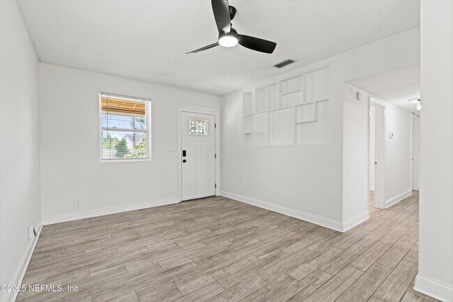 Foto del edificio - 1012 N 9th St