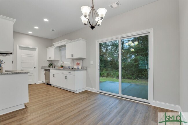 Building Photo - 124 Smithfield Dr