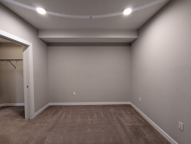 Foto del edificio - Trendy Phinney Condo