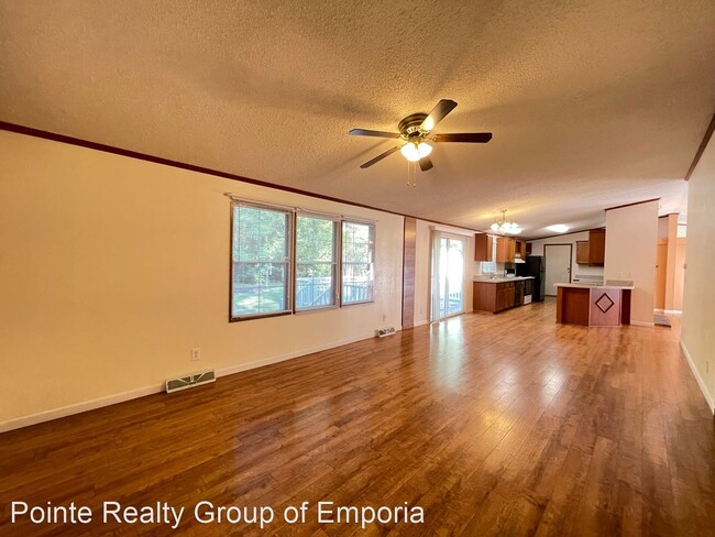 Building Photo - 3 br, 2 bath House - 202 Mallard Dr.