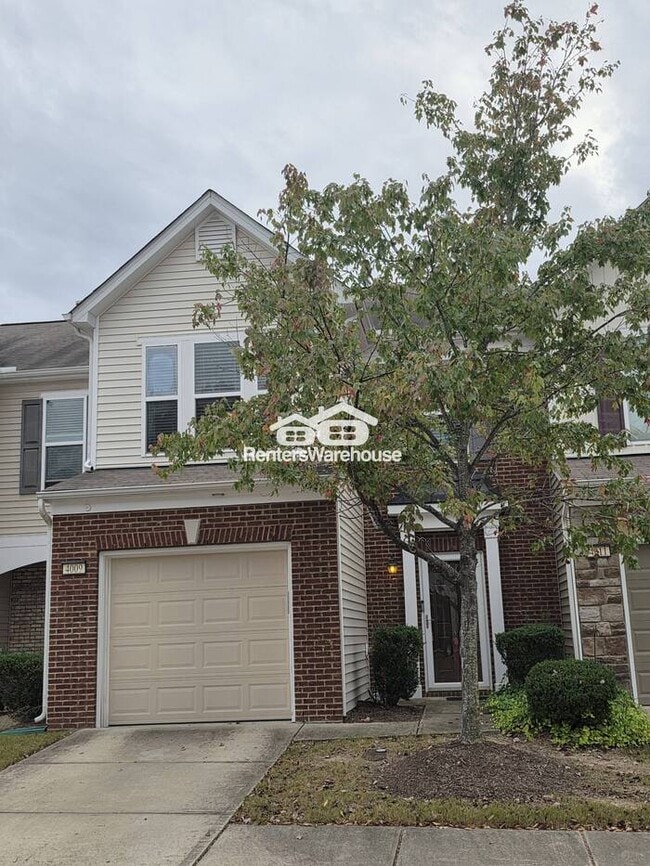 Foto del edificio - Beautiful 3-bedroom townhome in North Rale...