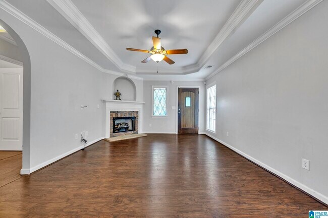 Building Photo - 6116 Cathwick Dr
