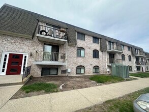 Building Photo - 40 High St