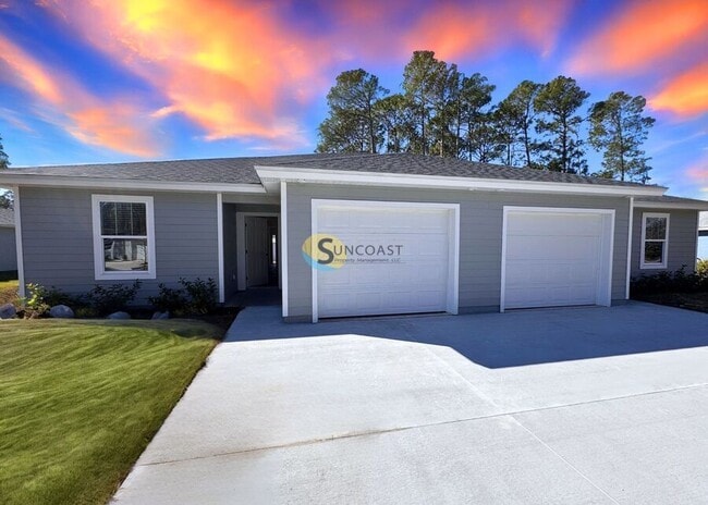 Building Photo - 8 Unique Ct