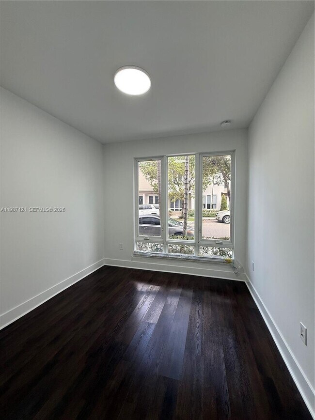 Foto del edificio - 6432 NW 104th Ct