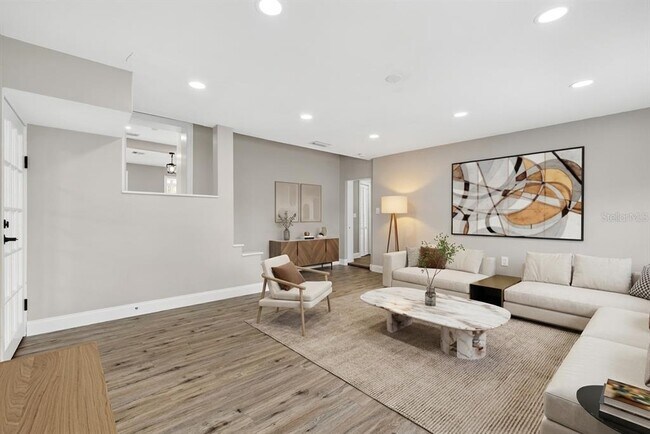 Foto del edificio - 3620 E Tampa Cir