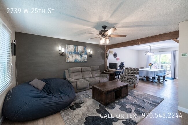Foto del edificio - 2739 W 25th St