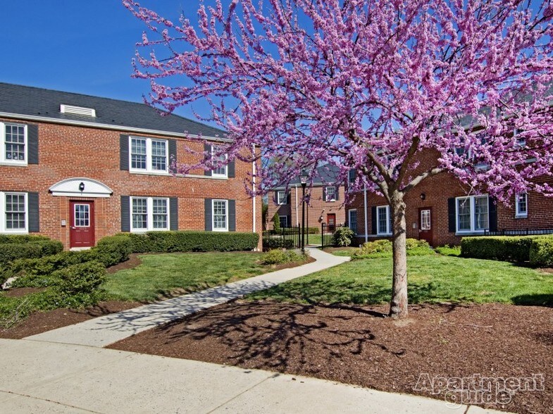 Gates of Ballston Rentals Arlington, VA
