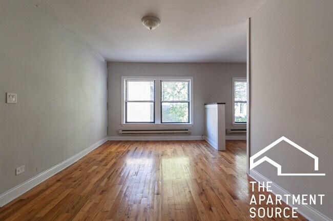 Foto del edificio - 630 W Cornelia Ave