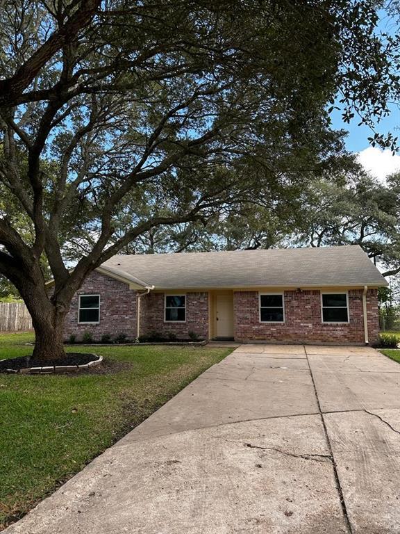 Foto del edificio - 1713 Redwood Cir