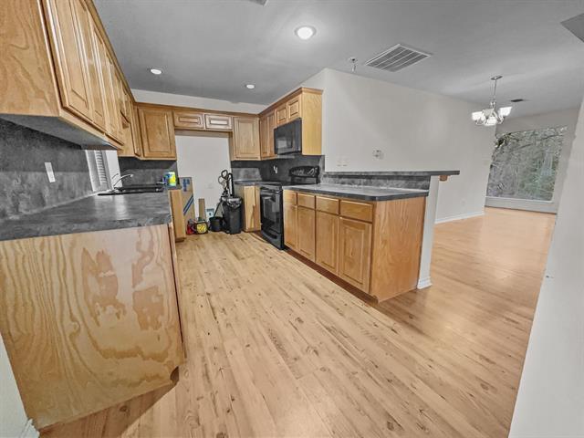 Building Photo - 1476 Holly Trail