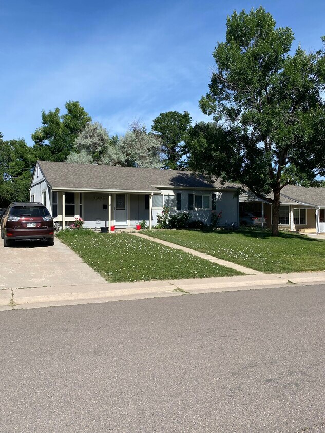 Foto principal - 3287 S Grape St