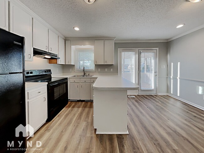 Building Photo - 117 Creekstone Dr