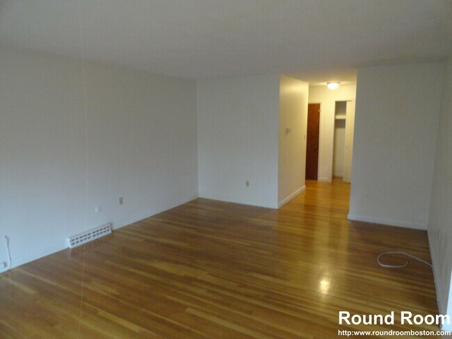 Building Photo - 19 Kippy Dr