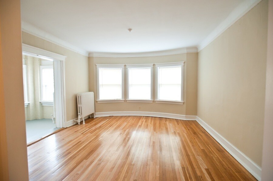 Foto principal - 2534 N Prospect Apartments
