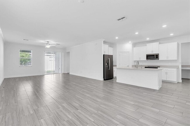 Building Photo - 9967 Red Bay Lp
