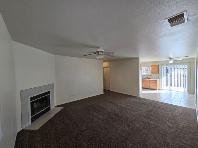 Foto del edificio - 6067 Cahuilla Ave