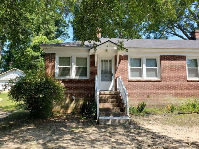 109 Woodrow St, Belton, SC 29627 House Rental in Belton, SC