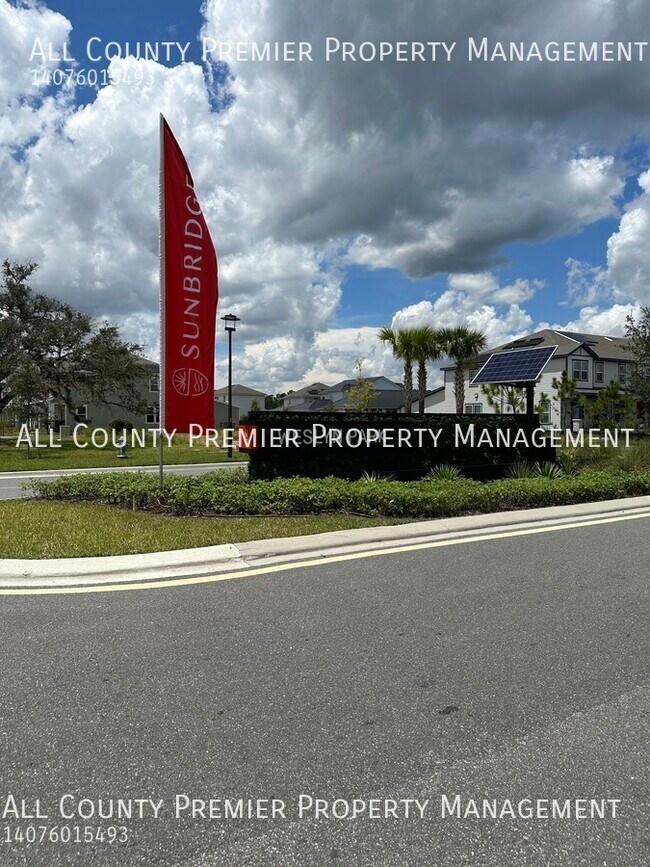 Photo - 6460 Barnstorm Wy Townhome