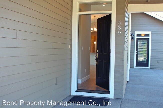 Building Photo - 2 br, 2 bath House - 639 NE Vail Lane