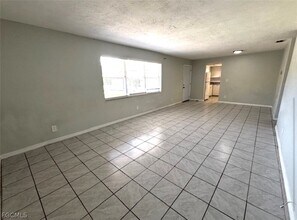 Building Photo - 4912 York St