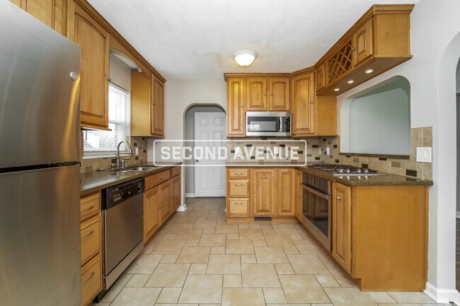 Foto del edificio - 1247 Cascade RD