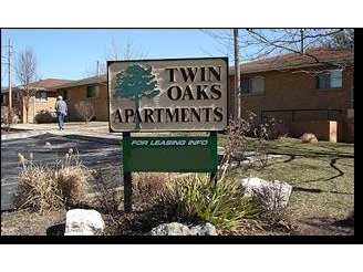 Apartamentos Twin Oaks - Twin Oaks Apartments