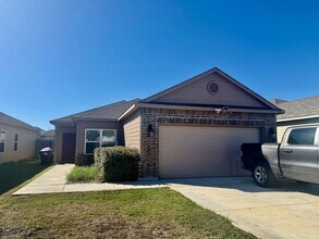 Building Photo - 4527 Heathers Star St