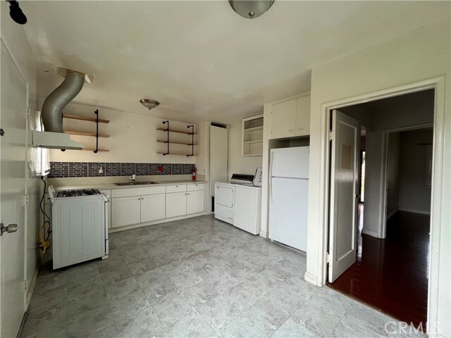 Building Photo - 1818 S San Gabriel Blvd