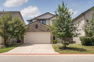 Building Photo - 9102 Moonstone Dr