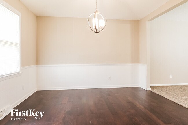 Foto del edificio - 5823 NW Aspen Ln