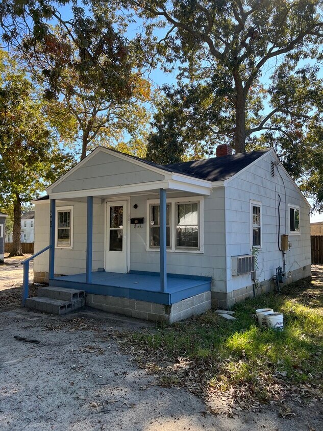 Primary Photo - 901 Rapids Street, Roanoke Rapids, NC