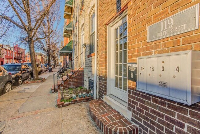 Building Photo - 119 S Wolfe St
