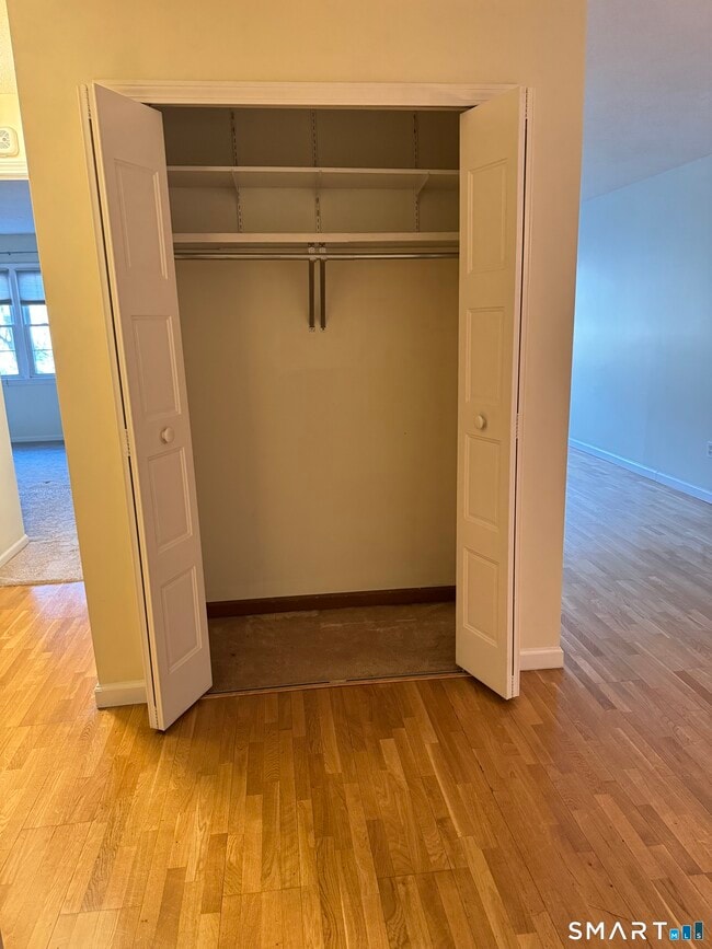 Foto del edificio - 34 A Padanaram Rd