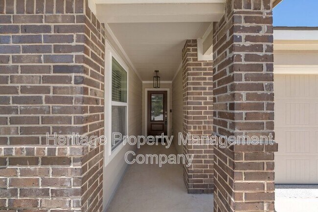 Building Photo - 6083 Akin Cir
