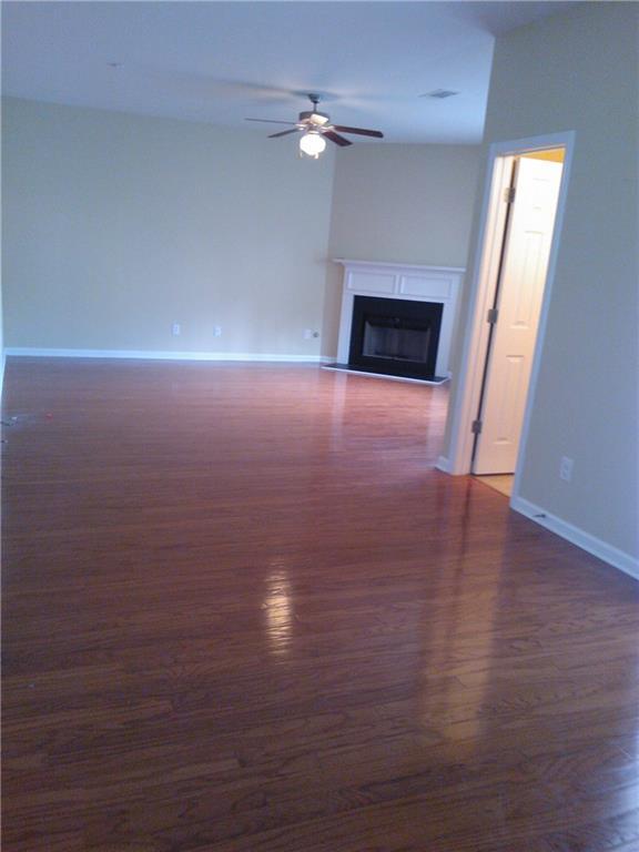 Foto del edificio - 7528 Poplar Falls Trail