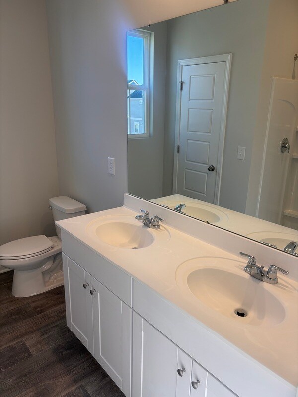 Foto del edificio - 184 Cypress Ln