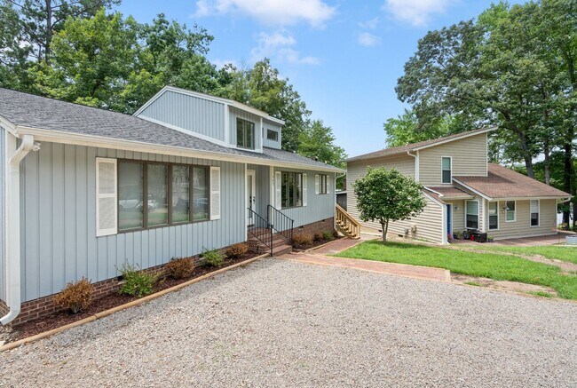 Foto del edificio - 3 Bedroom Contemporary Carolina Trace Home...