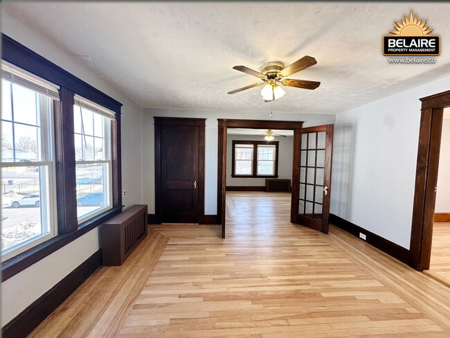 Building Photo - 107 2nd St