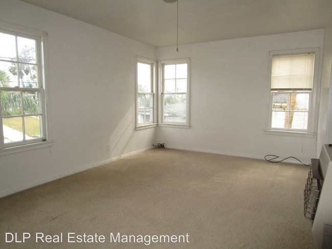 Building Photo - 225 N Peninsula Dr