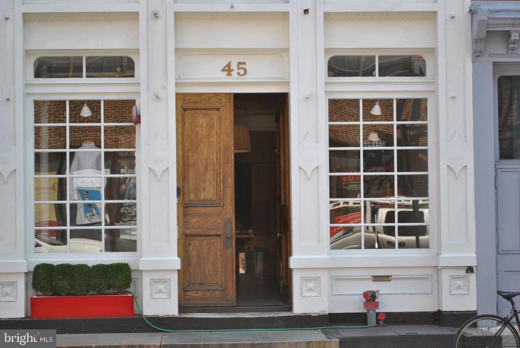 Foto principal - 45 N 2nd St