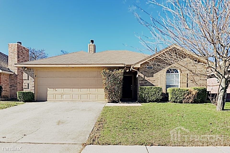 721 Nelson Dr, Cedar Hill, TX 75104 House for Rent in Cedar Hill, TX