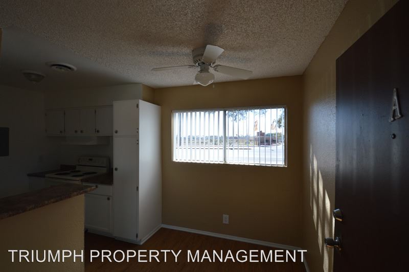 Primary Photo - 1100 E Carey Ave