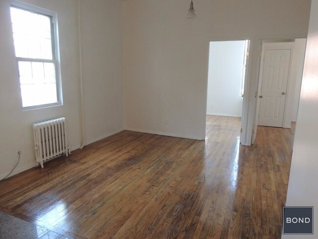 Foto del edificio - 429 Humboldt St