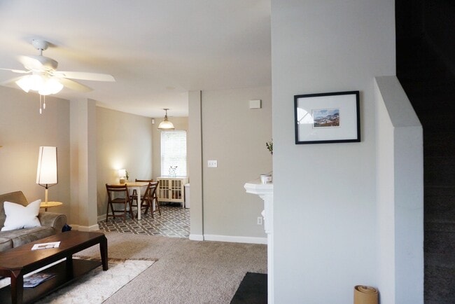 Building Photo - 1601 Briarmont Ct